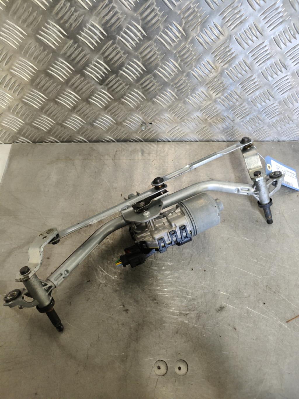 Motore tergicristallo anteriore PEUGEOT 208 1 PHASE 2 Gasolina - 1