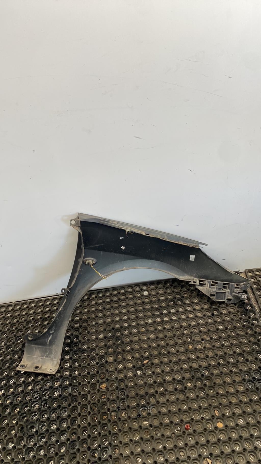 Parafango anteriore sinistro PEUGEOT 307 PHASE 2 Gasolina - 1