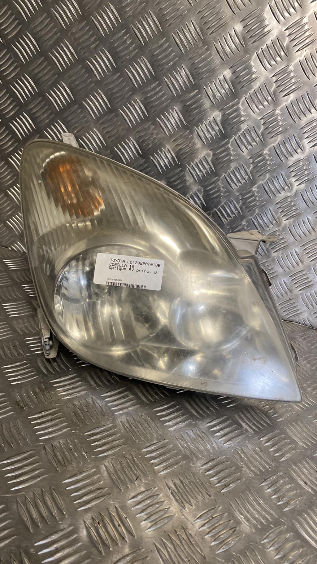 Gruppo ottico anteriore principale destro (luci)(faro) TOYOTA COROLLA 10  - 1