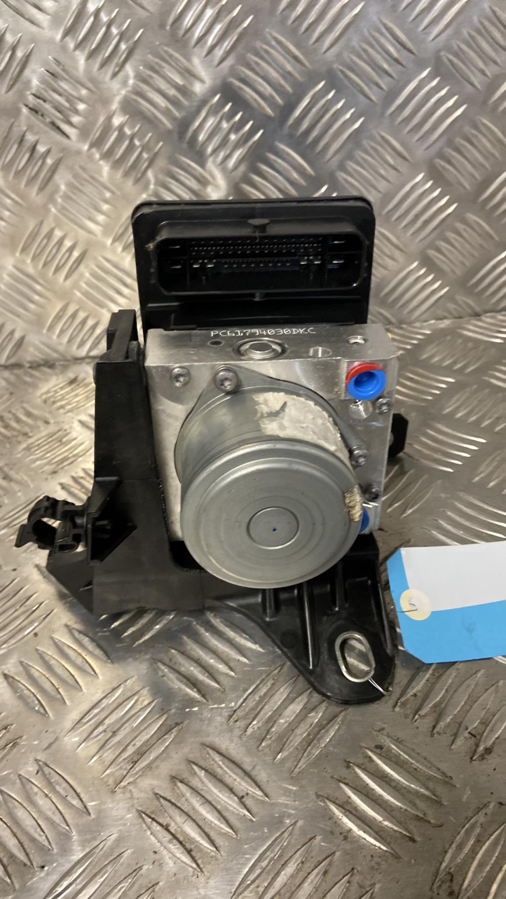 Blocco ABS (antibloccaggio freni) FIAT 500X PHASE 1 Gasolina - 1