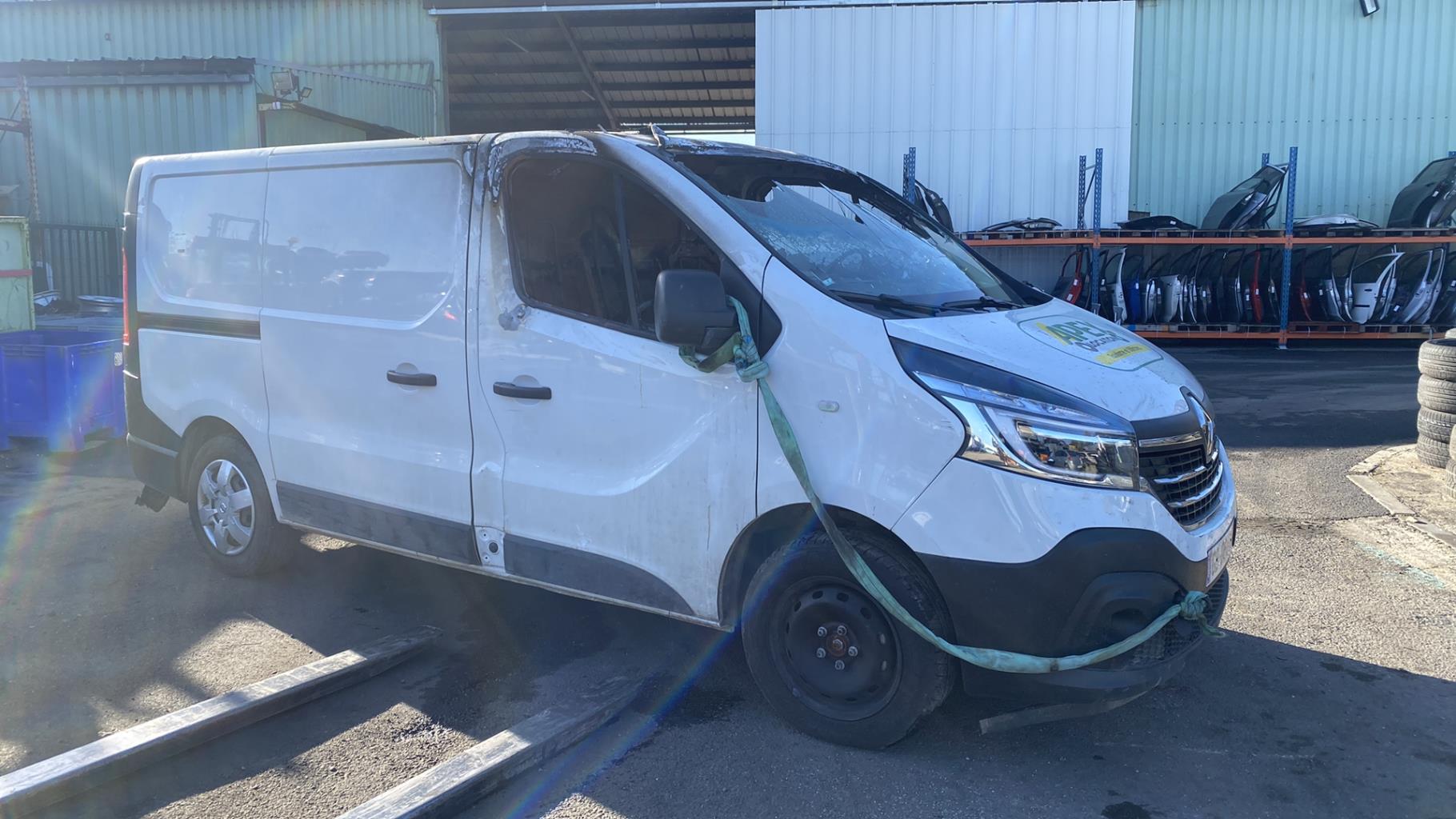 Radiatore acqua RENAULT TRAFIC 3 COURT PHASE 2 Diésel - 1
