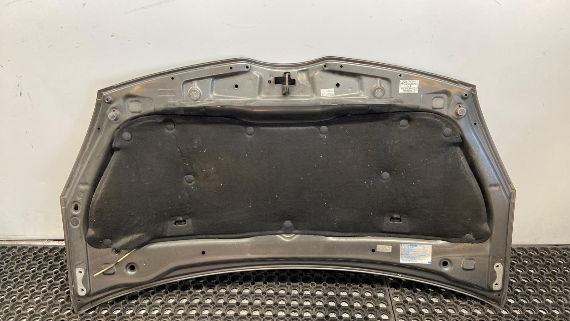 Capot TOYOTA COROLLA VERSO 2 PHASE 2 Diesel - 1