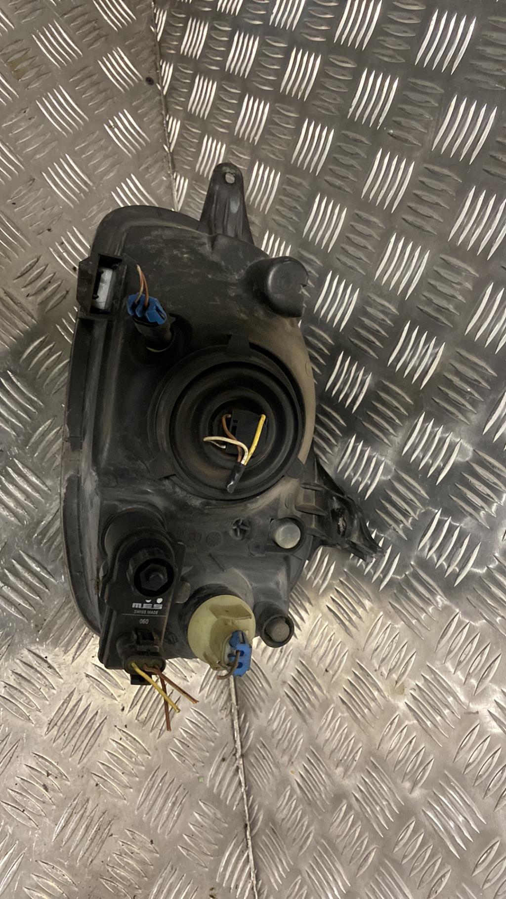 Gruppo ottico anteriore principale destro (luci)(faro) OPEL CORSA B PHASE 2 Gasolina - 1