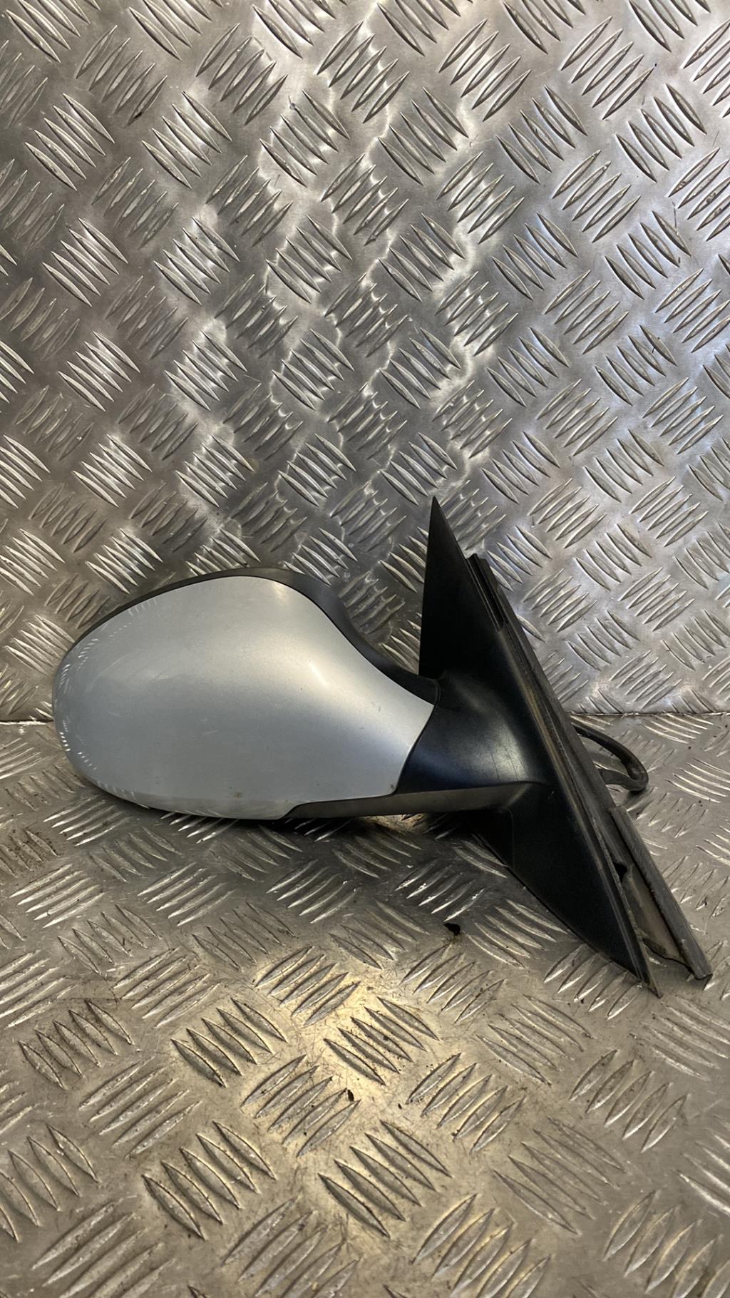 Specchietto retrovisore destro SEAT CORDOBA 2 Diésel - 1