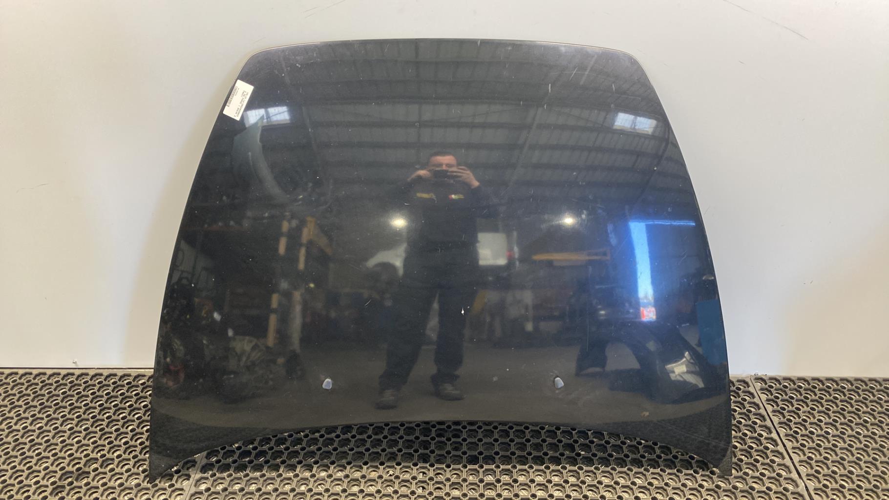 Capot VOLVO V 50 PHASE 1 BREAK Essence - 1