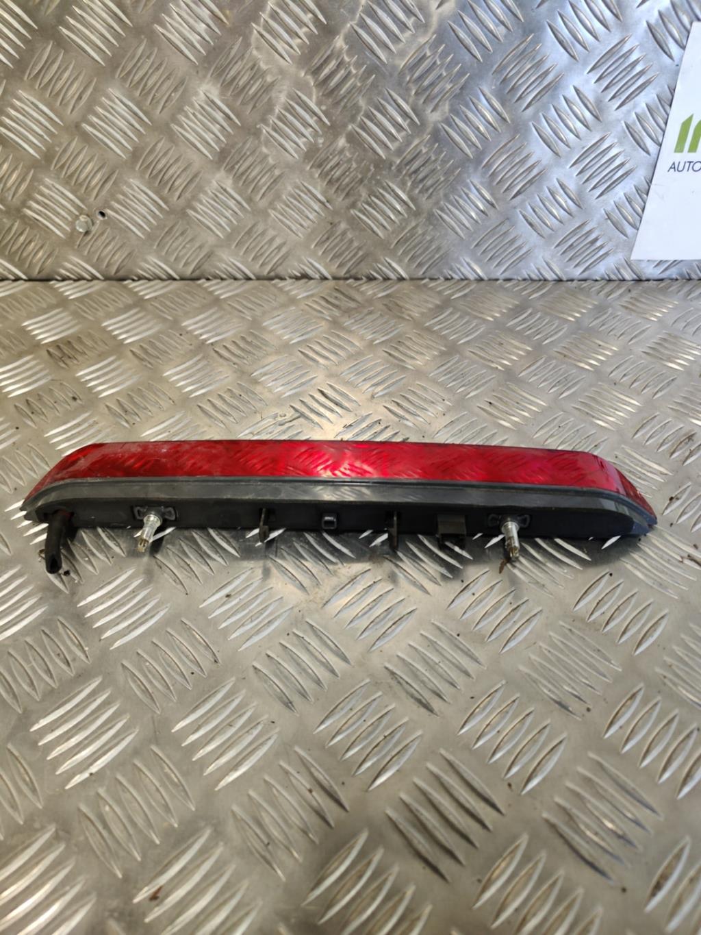 Luce stop centrale PEUGEOT 3008 2 PHASE 1 Diésel - 1