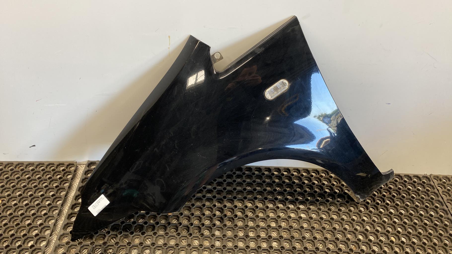 Parafango anteriore sinistro FORD C-MAX 1 PHASE 2 Diésel - 1
