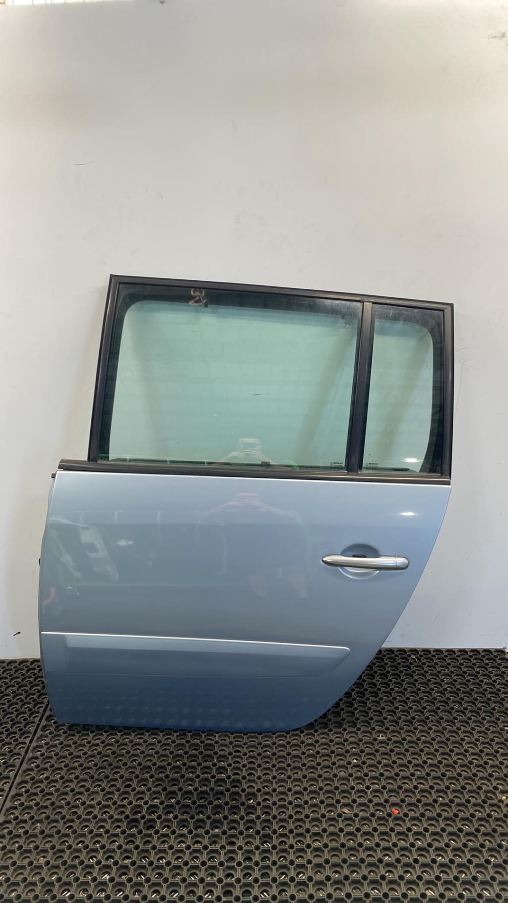 Portiera posteriore sinistra RENAULT GRAND ESPACE 4 PHASE 2 Diésel - 1