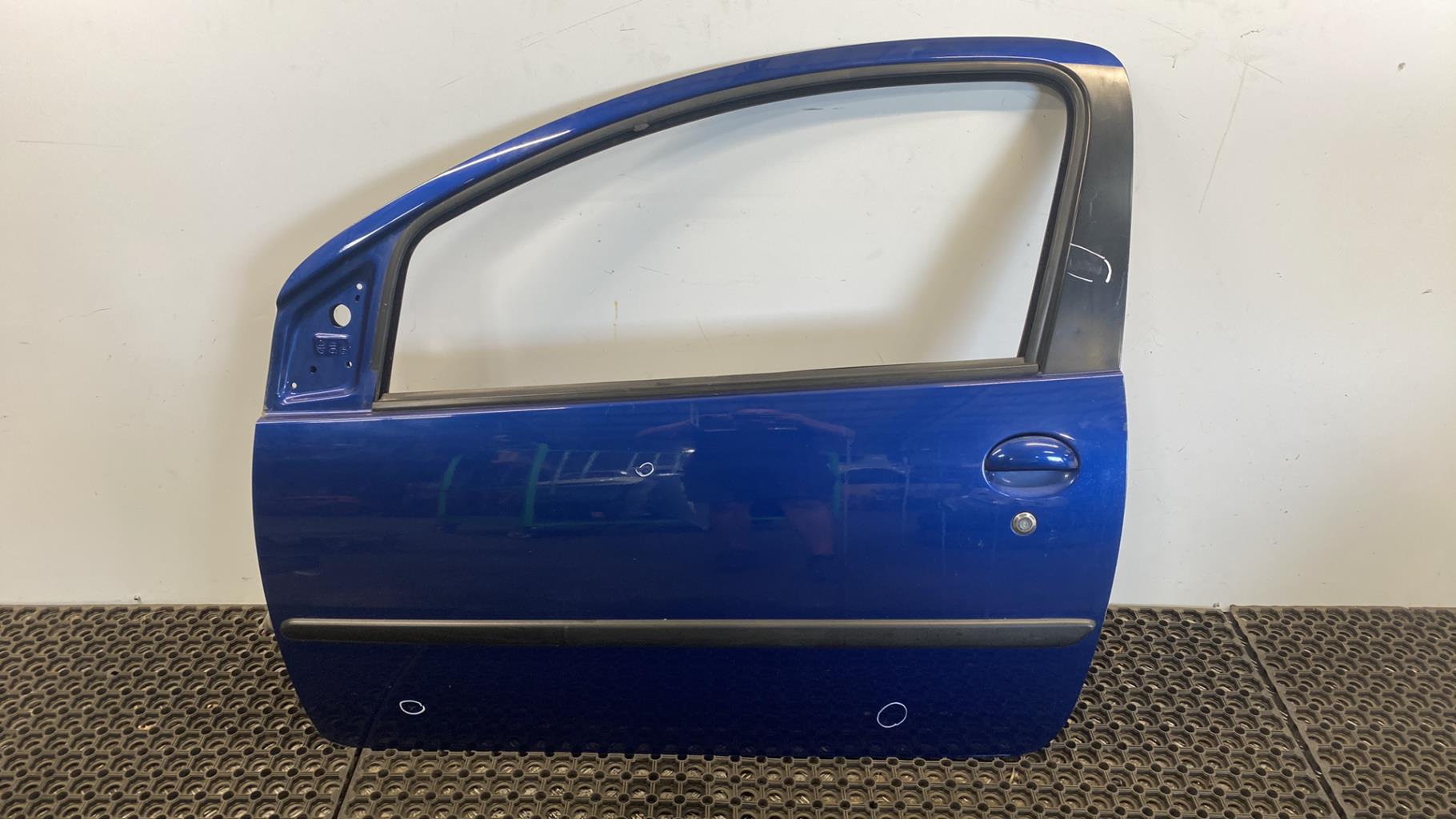 Portiera anteriore sinistra CITROEN C1 1 PHASE 1 Diésel - 1