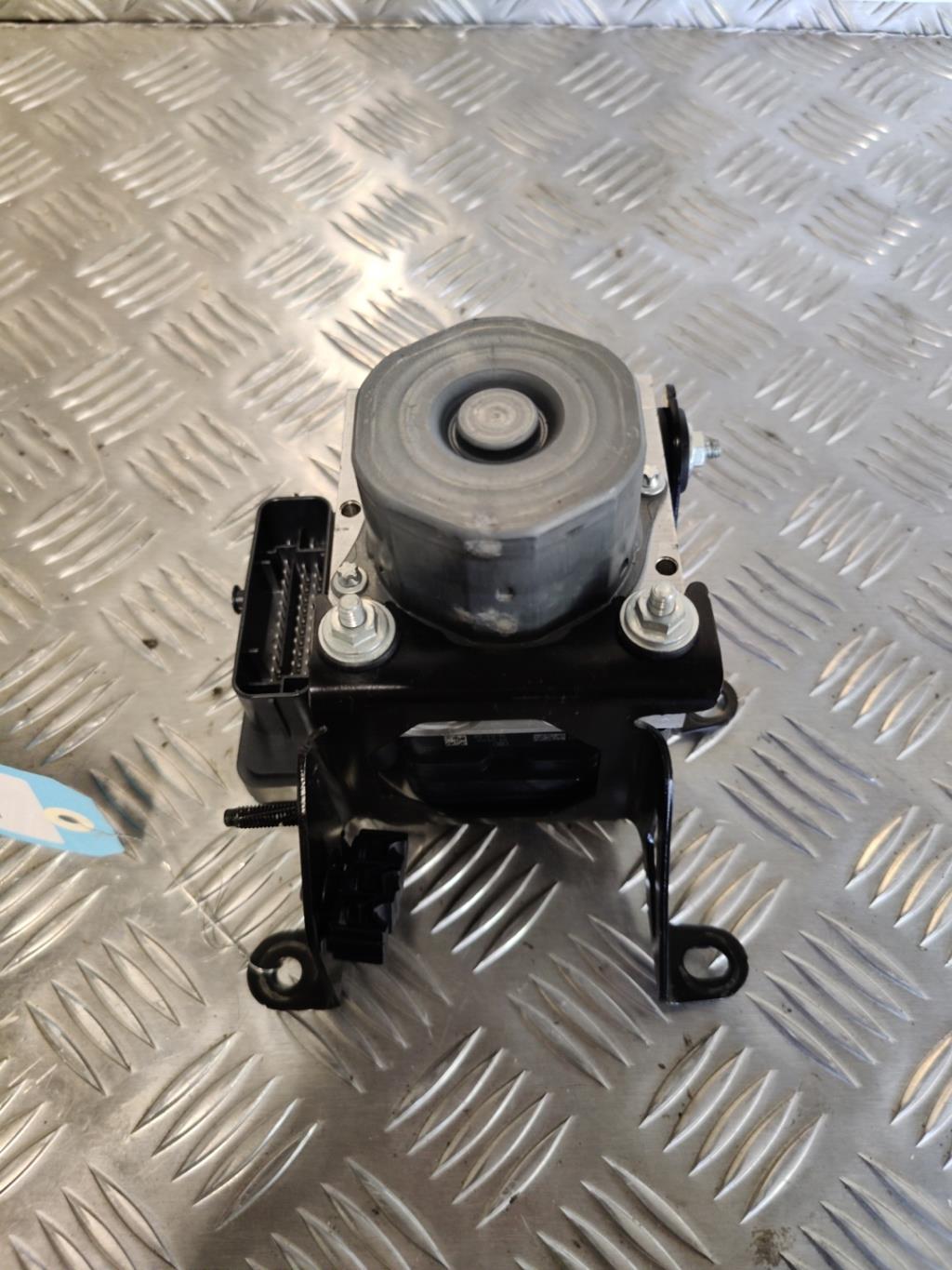Blocco ABS (antibloccaggio freni) RENAULT TWINGO 3 PHASE 1 Gasolina - 1