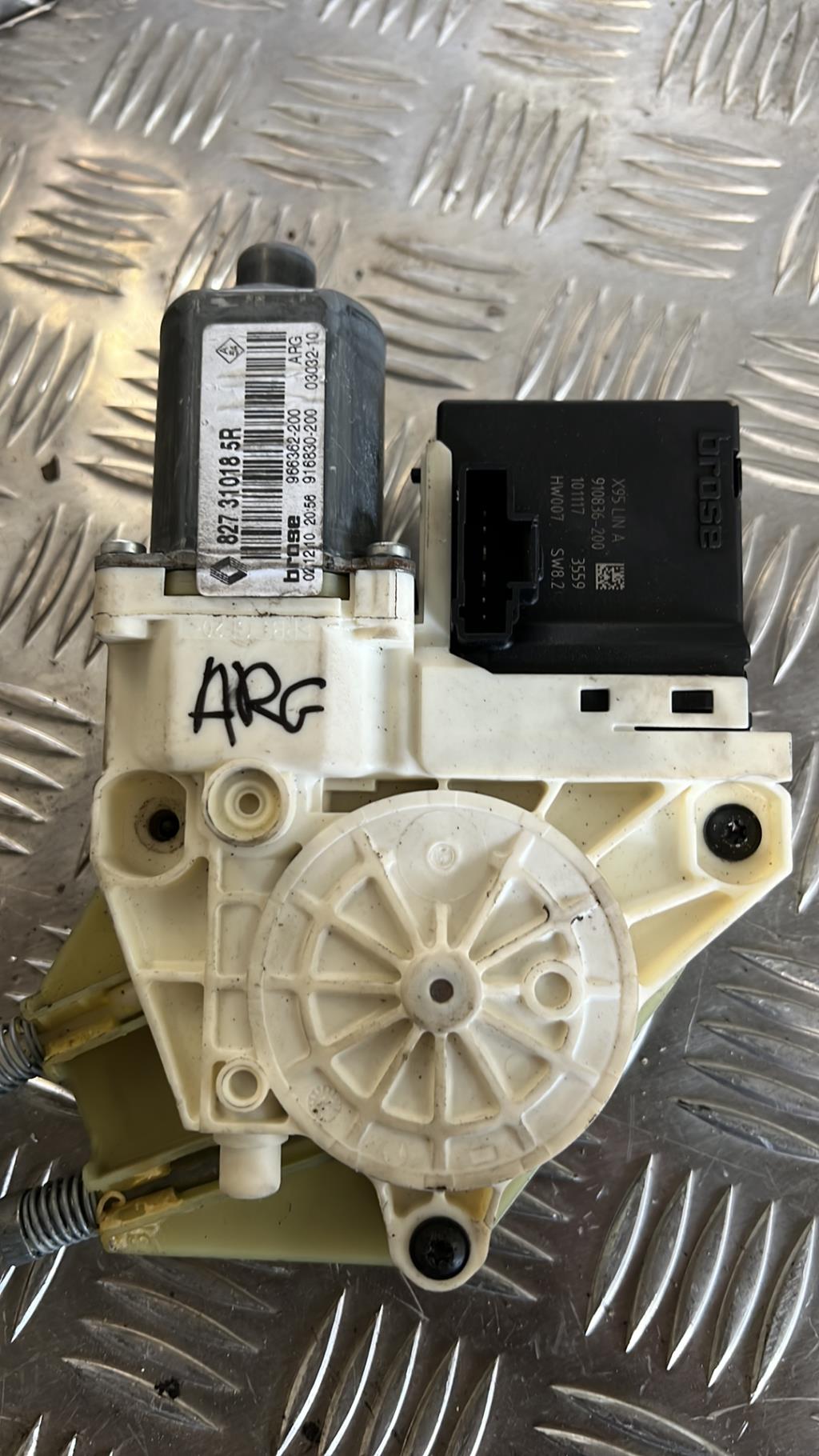 Alzacristalli elettrico posteriore sinistro RENAULT MEGANE 3 PHASE 1 Diésel - 1