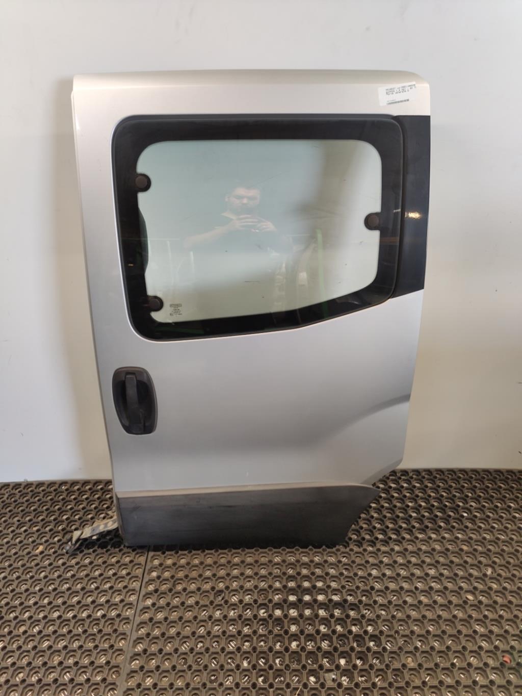 Portiera laterale sinistra PEUGEOT BIPPER Diésel - 1