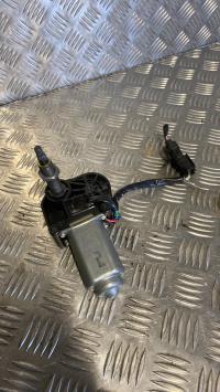Moteur essuie glace avant