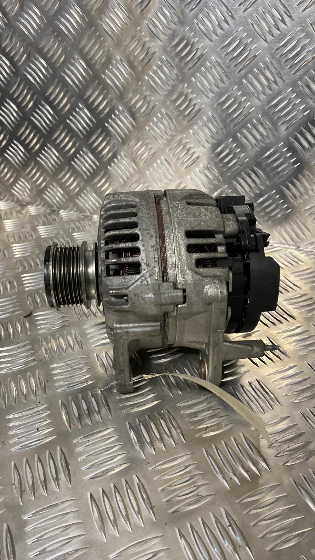 Alternatore SKODA FABIA 2 PHASE 1 Diésel - 1