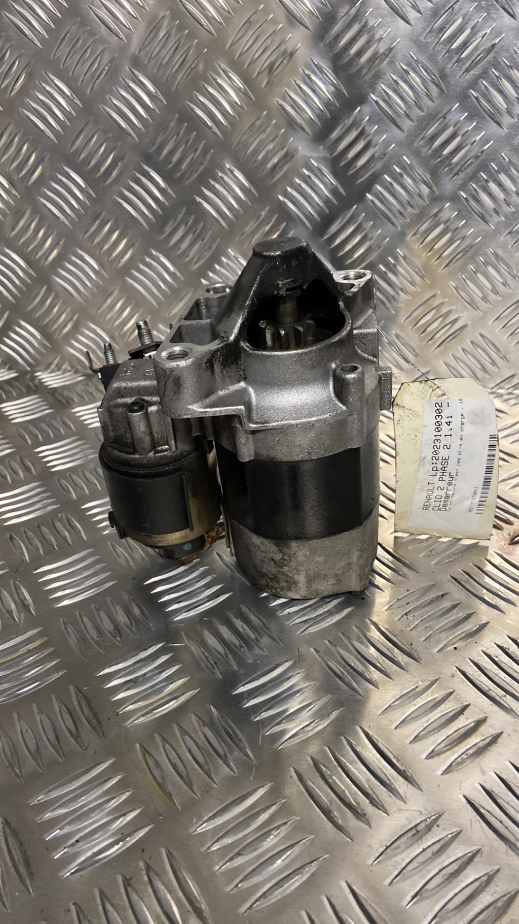 Demarreur RENAULT CLIO 2 PHASE 2 Essence - 1