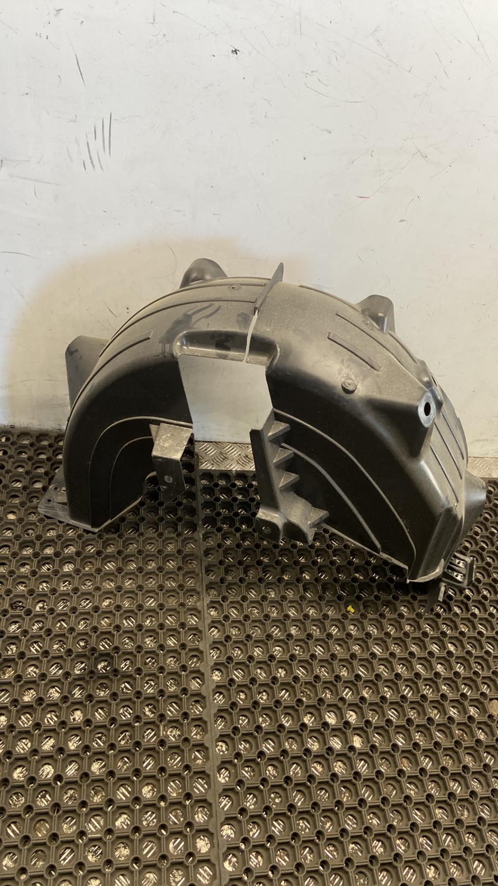 Parasale posteriore sinistro RENAULT ARKANA Gasolina/Híbrido - 1