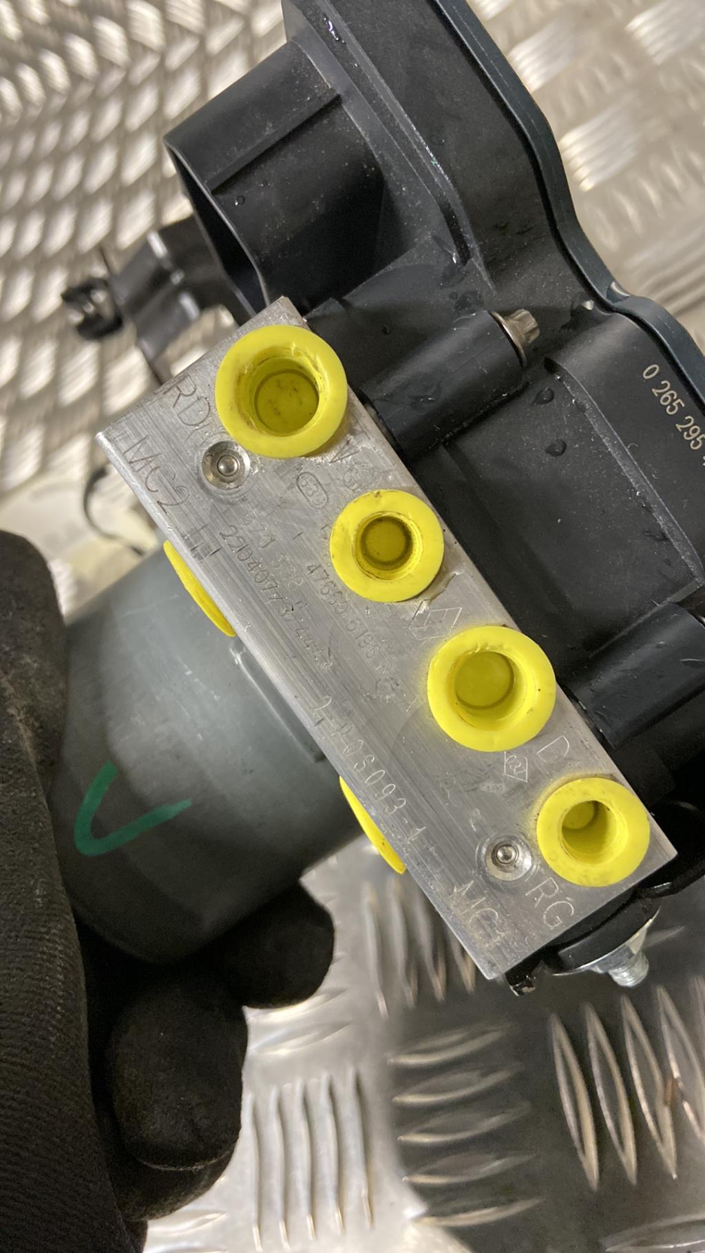 Blocco ABS (antibloccaggio freni) RENAULT ARKANA Gasolina/Híbrido - 1