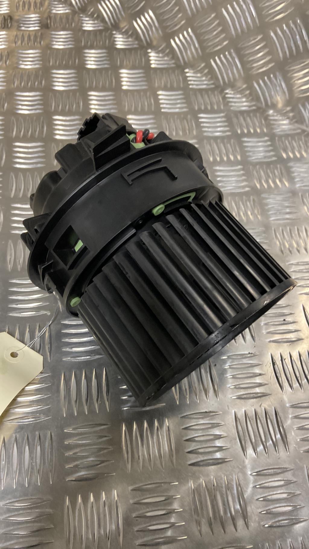 Pulseur d'air RENAULT ARKANA Essence/Hybride - 1