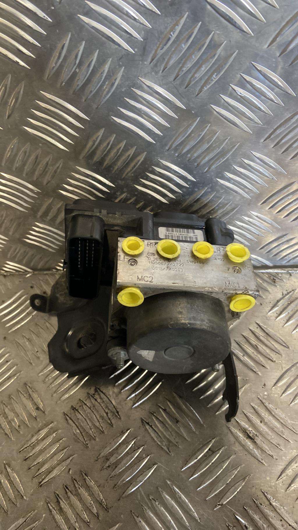 Blocco ABS (antibloccaggio freni) FIAT PUNTO EVO 3 Diésel - 1