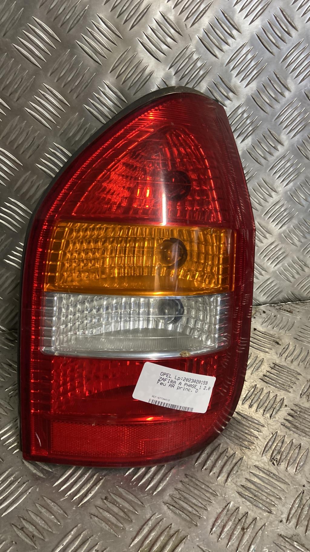 Fanale posteriore principale destro (luci) OPEL ZAFIRA A PHASE 1 Diésel - 1