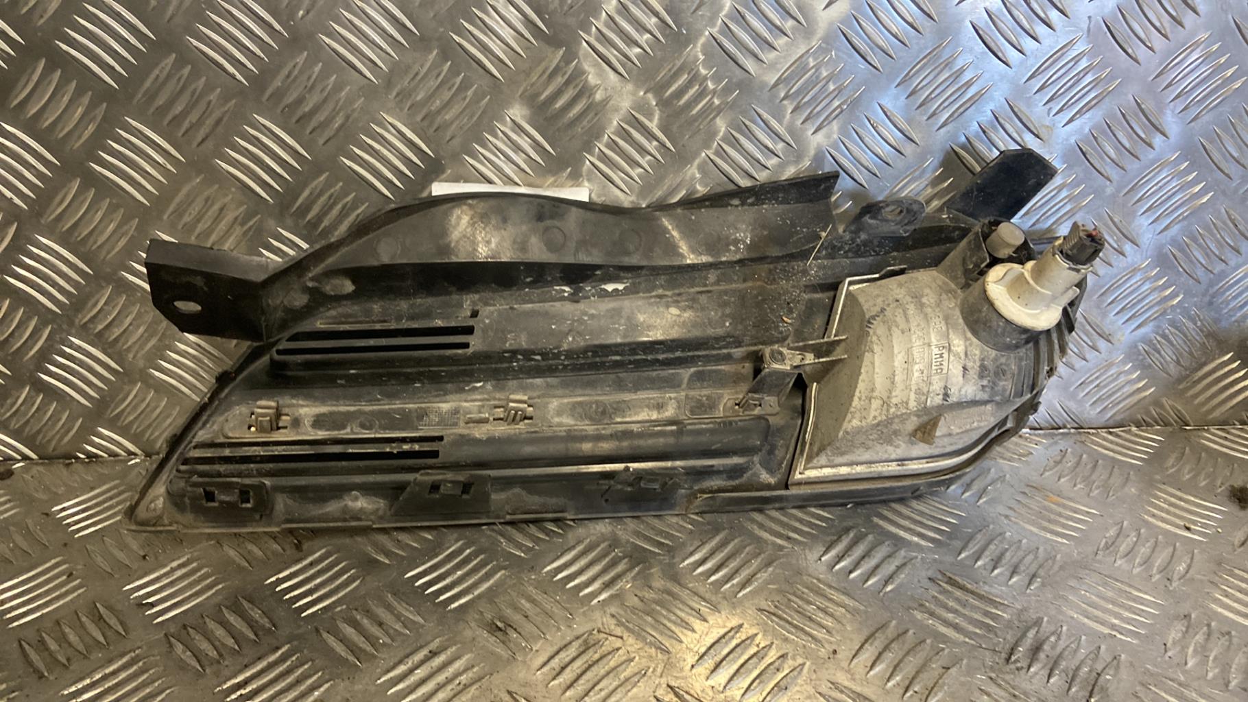 Ripetitore lampeggiante anteriore destro (Luci) NISSAN MICRA 3 PHASE 1 Diésel - 1