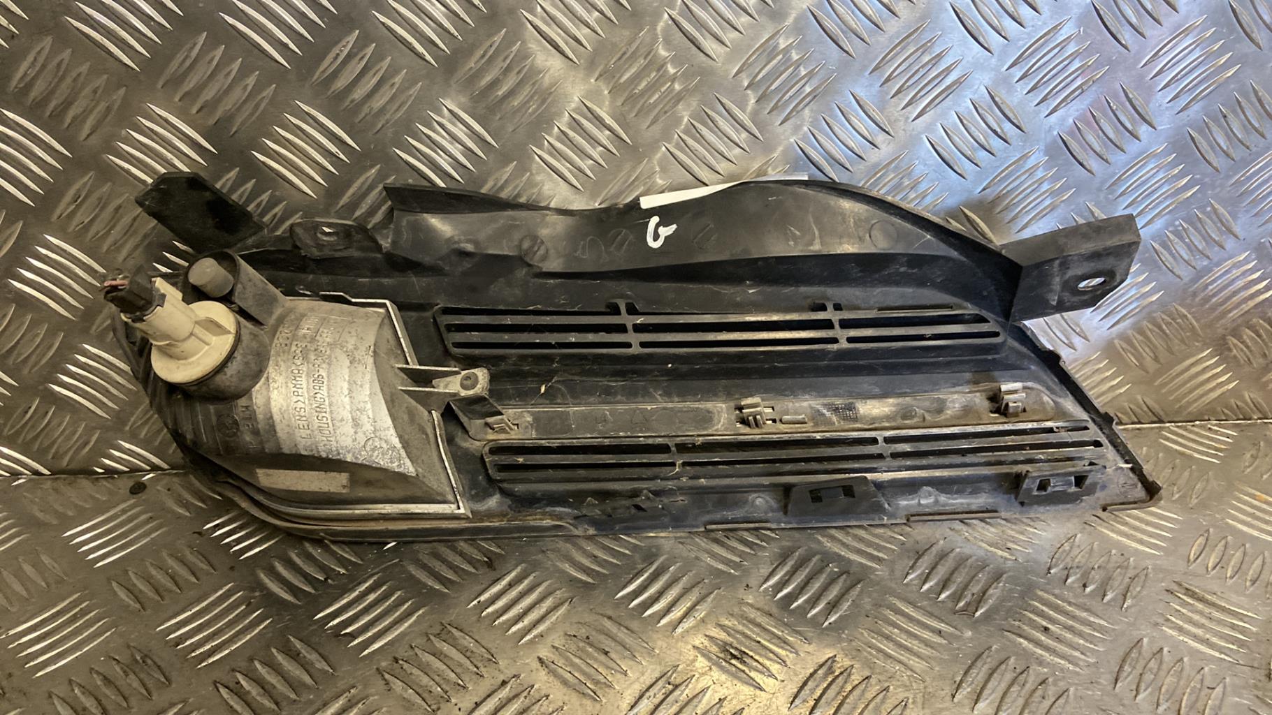 Ripetitore lampeggiante anteriore sinistro (Luci) NISSAN MICRA 3 PHASE 1 Diésel - 1