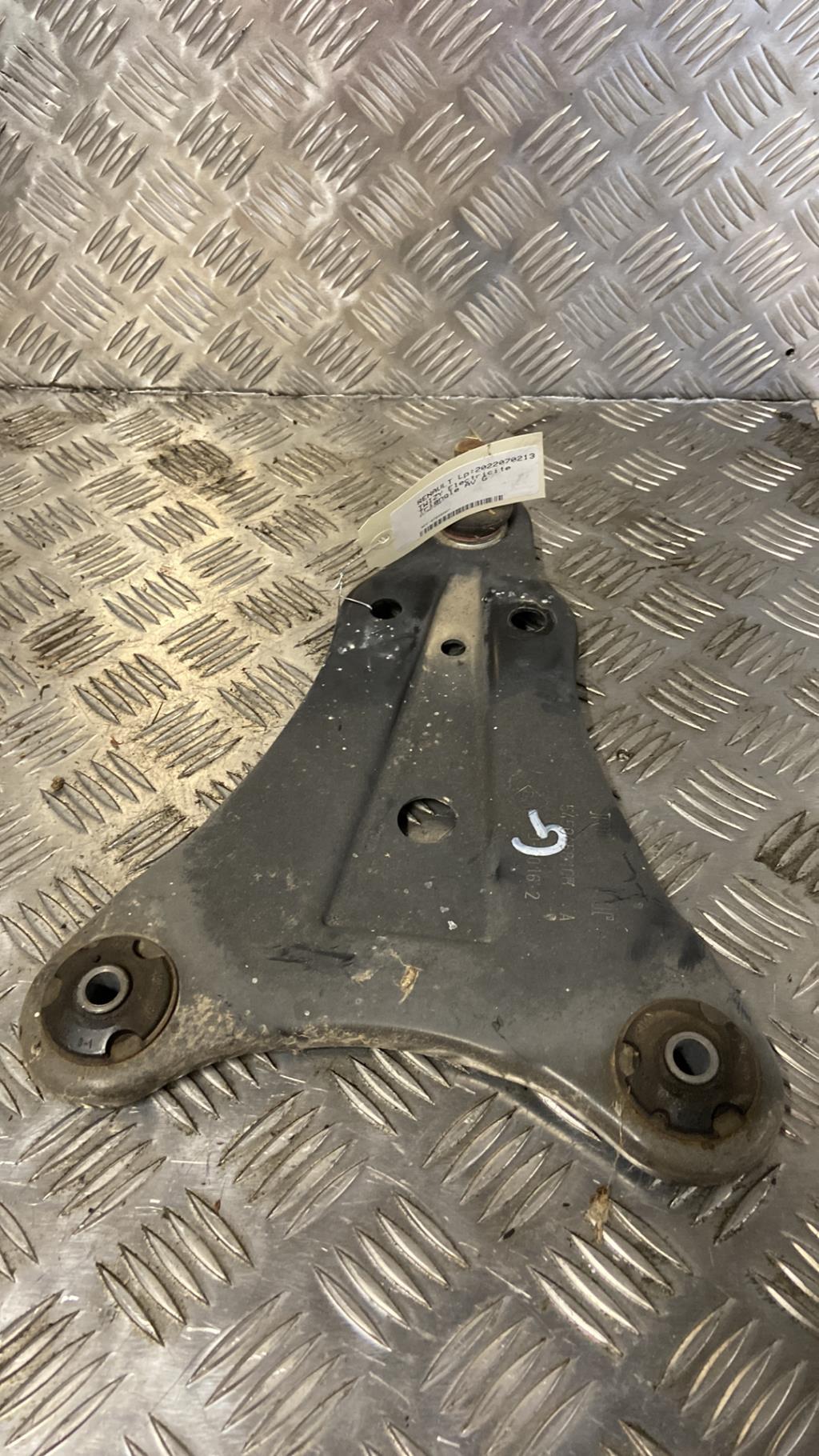 Triangle avant gauche RENAULT TWIZY 45 QUADRICYCLE LEGER  - 1