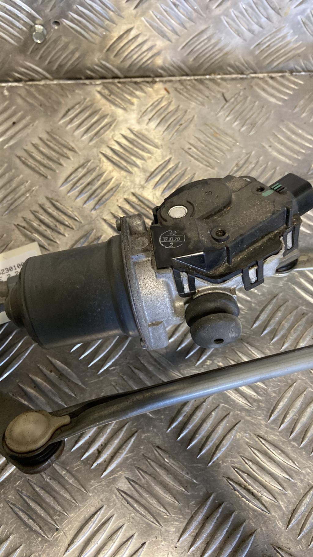Moteur essuie glace avant JAGUAR E-PACE PHASE 2 Diesel - 1