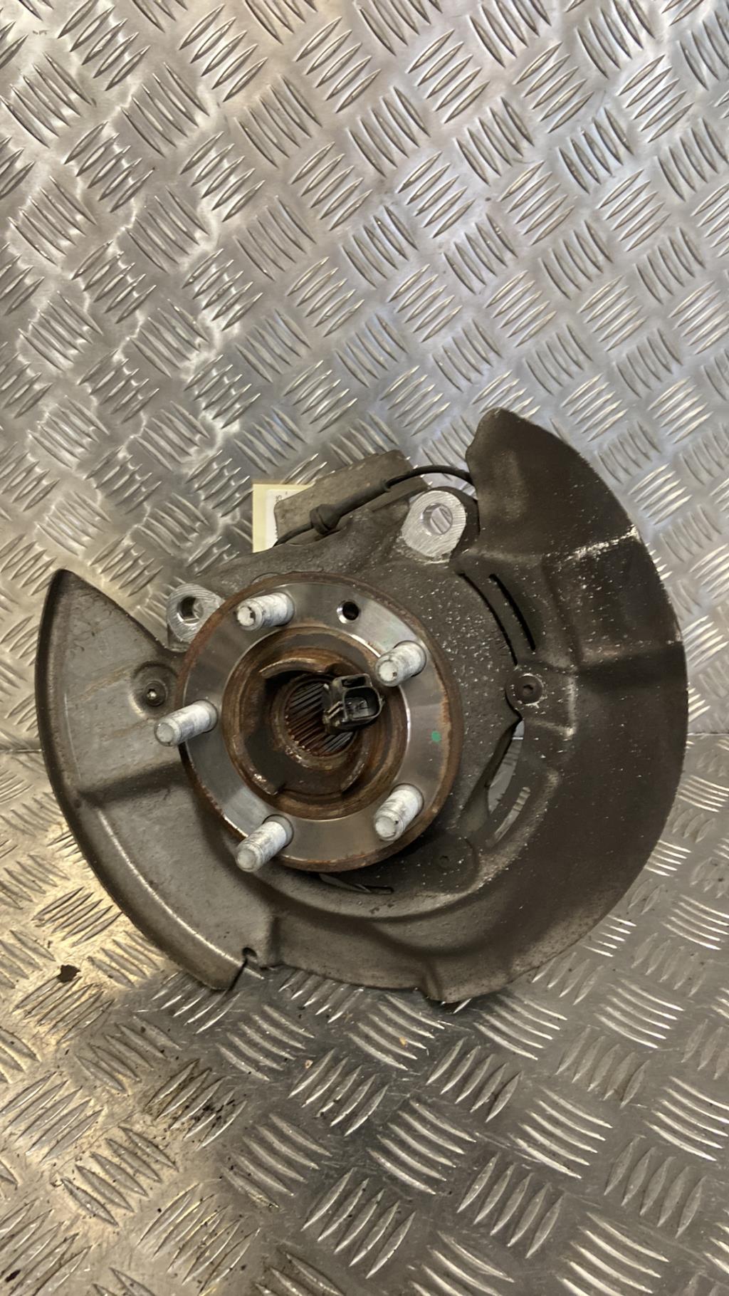 Fusee avant droit JAGUAR E-PACE PHASE 2 Diesel - 1