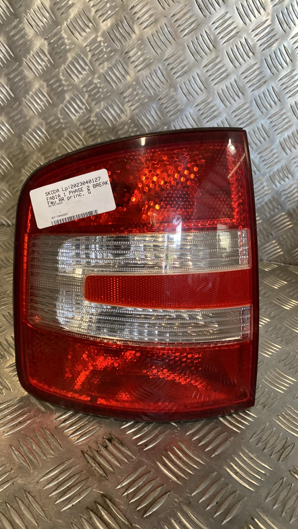 Fanale posteriore principale sinistro (luci) SKODA FABIA 1 PHASE 2 BREAK Diésel - 1