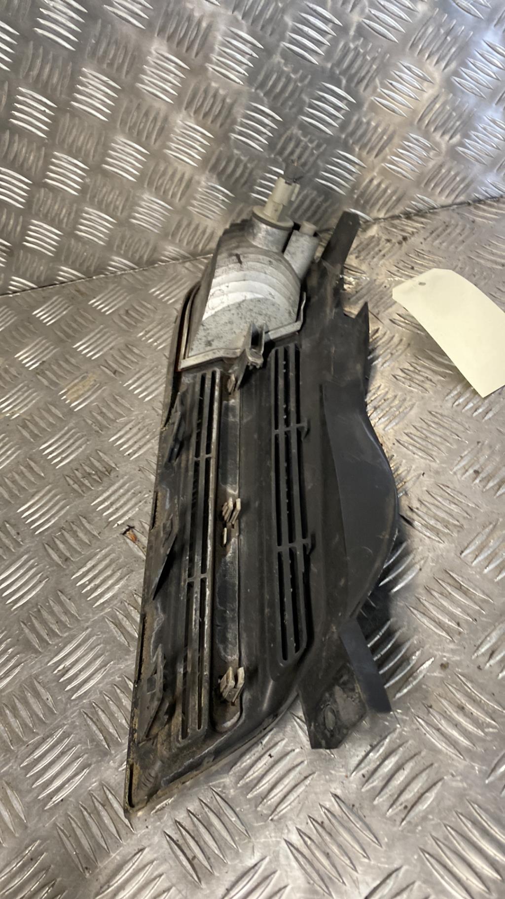 Ripetitore lampeggiante anteriore sinistro (Luci) NISSAN MICRA 3  - 1