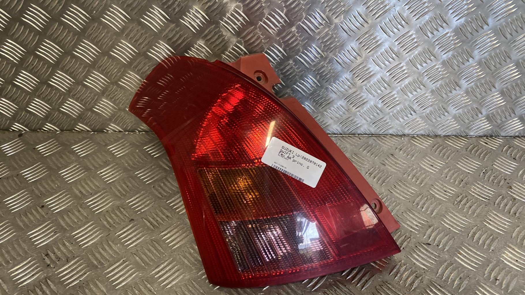 Fanale posteriore principale sinistro (luci) SUZUKI SWIFT 3  - 1