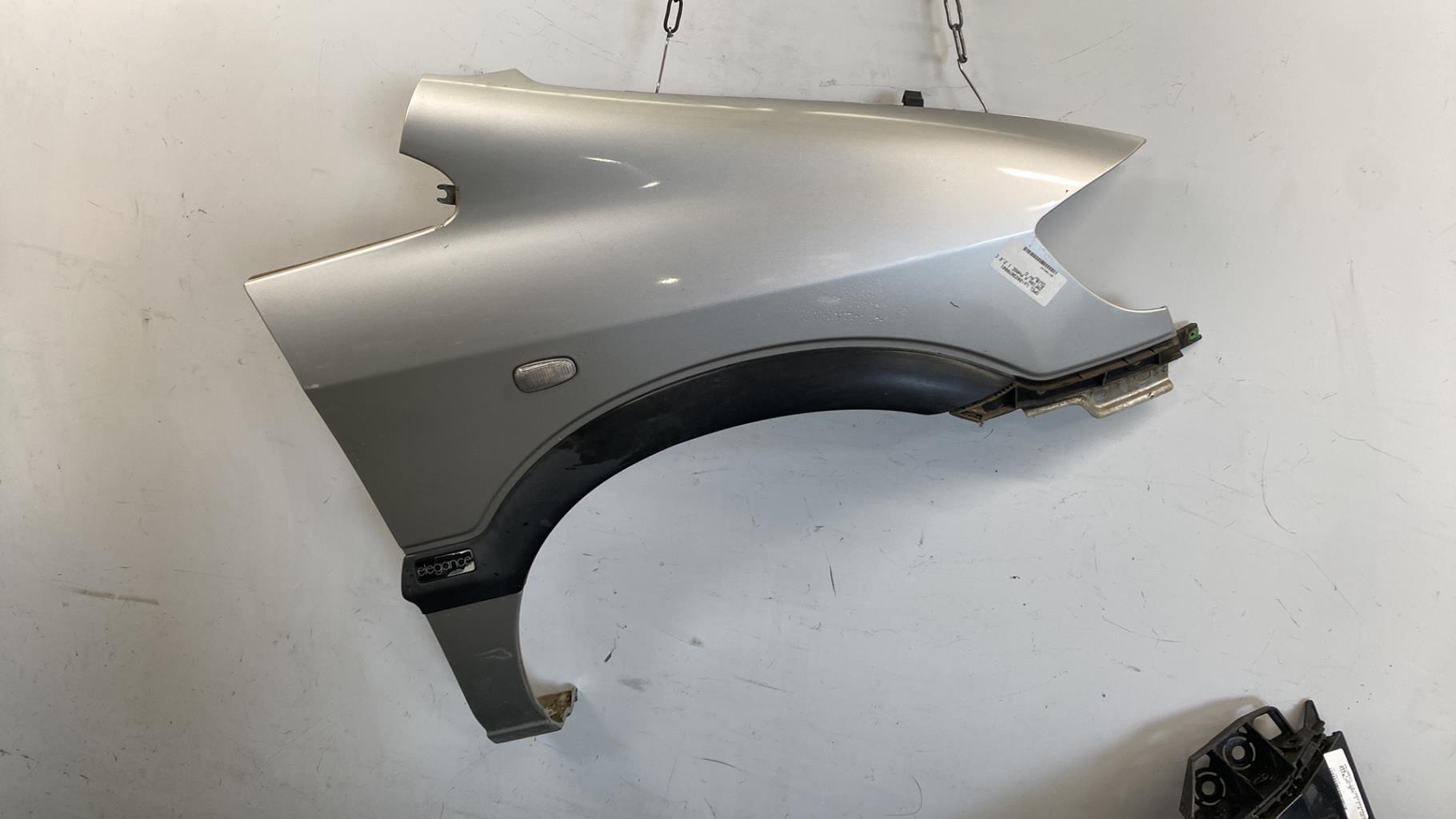 Parafango anteriore destro OPEL ZAFIRA A PHASE 1 Diésel - 1