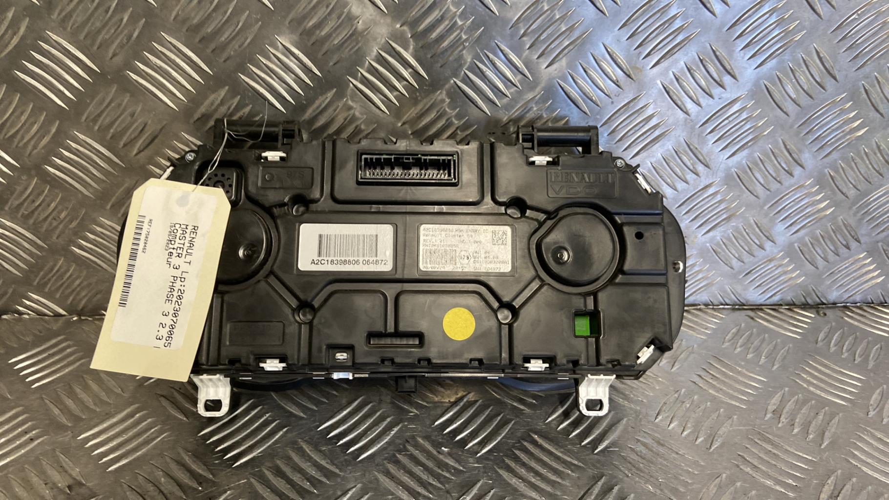 Compteur RENAULT MASTER 3 PHASE 3 Diesel - 1
