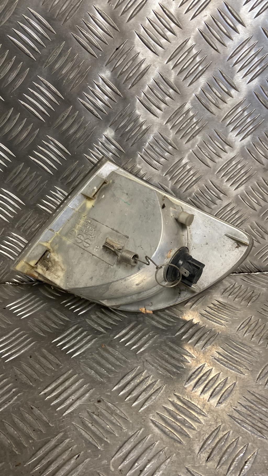 Ripetitore lampeggiante anteriore destro (Luci) MERCEDES VITO 638  - 1