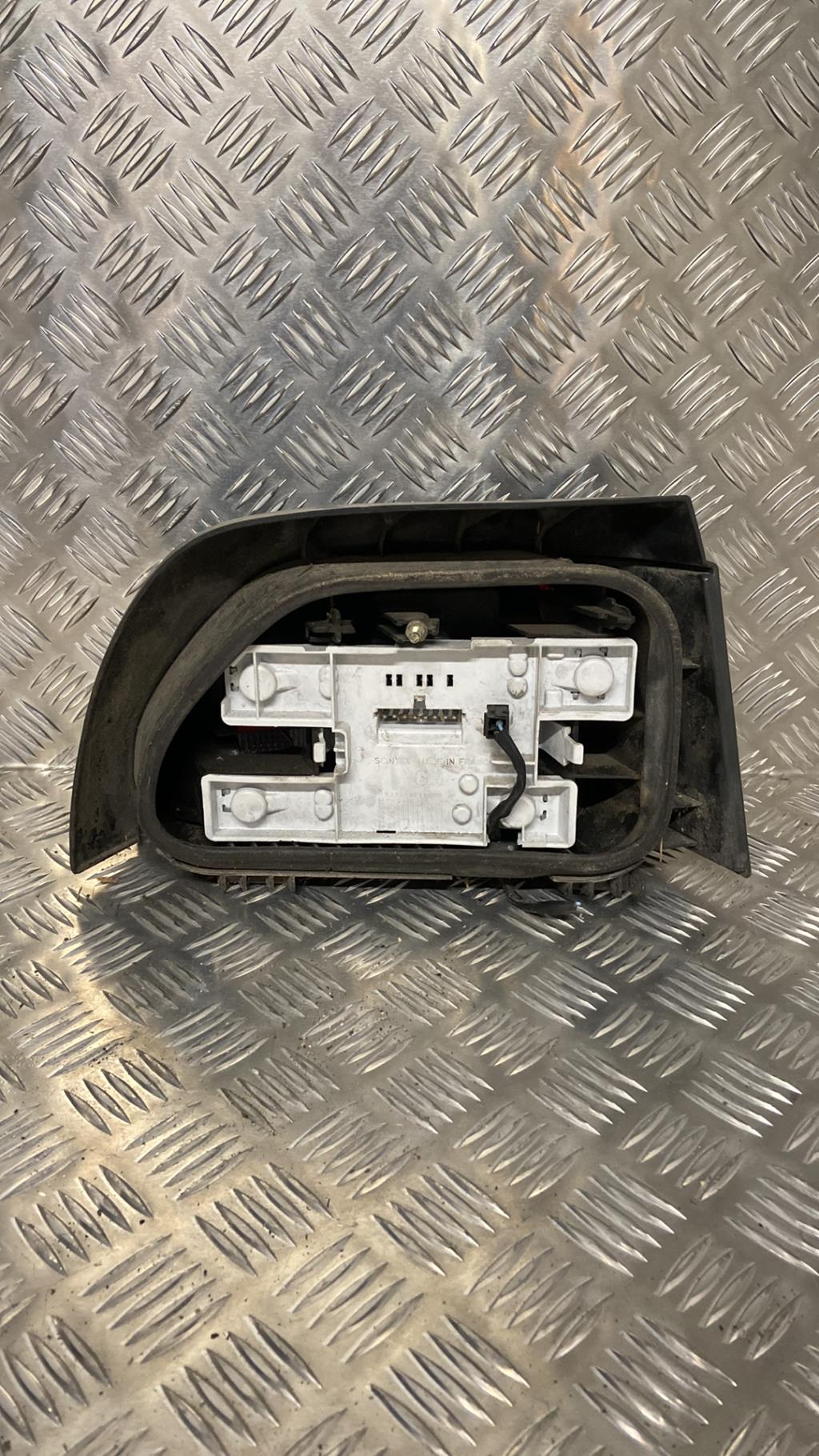 Fanale posteriore principale sinistro (luci) RENAULT CLIO 1 PHASE 1 Gasolina - 1