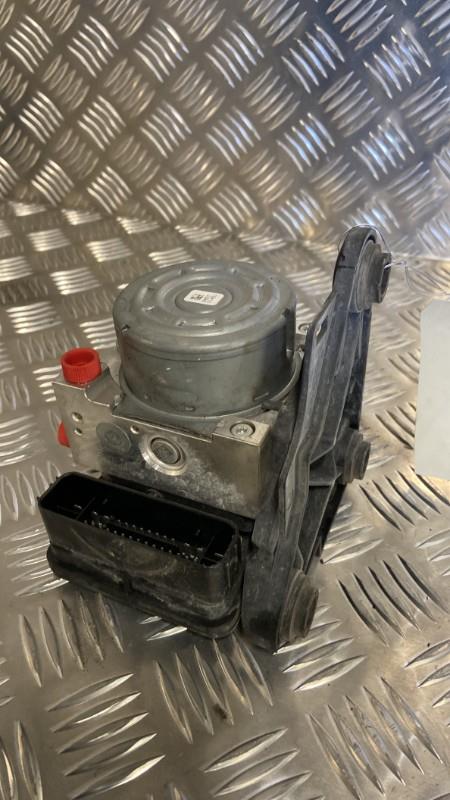 Blocco ABS (antibloccaggio freni) VOLKSWAGEN GOLF 7 PHASE 1 Diésel - 1