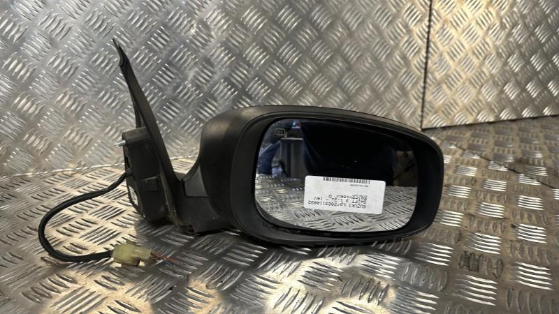 Retrovisor derecho SUZUKI SWIFT 3 Gasolina - 1