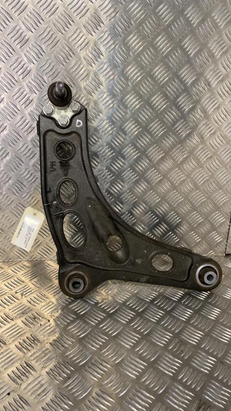 Triangle avant droit NISSAN PRIMASTAR 2 Diesel - 1