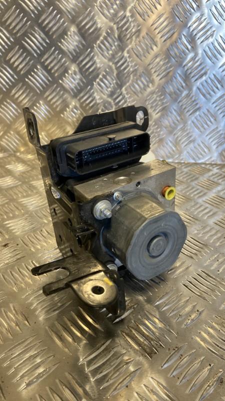 Blocco ABS (antibloccaggio freni) PEUGEOT 308 2 SW PHASE 1 BREAK Gasolina - 1