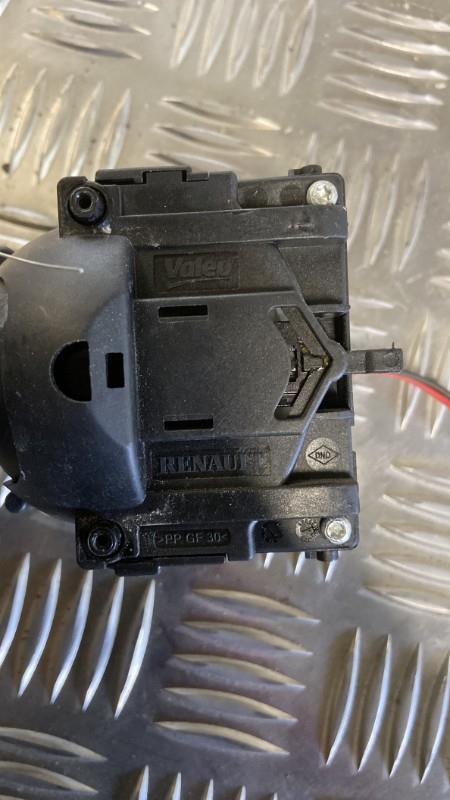 Commodo phare RENAULT CLIO 4 PHASE 1 Diesel - 1