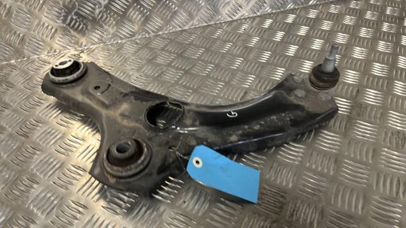 Triangle avant gauche RENAULT CLIO 5 PHASE 1 Essence - 1