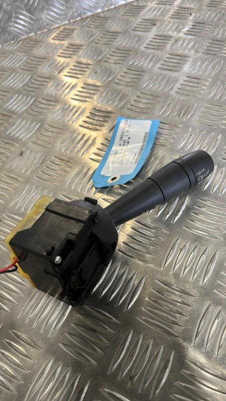 Commodo phare RENAULT CLIO 4 PHASE 1 Essence - 1