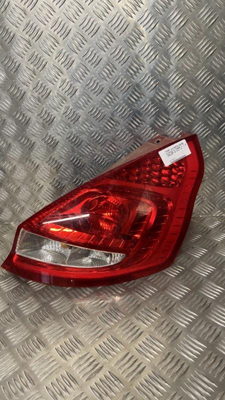 Fanale posteriore principale destro (luci) FORD FIESTA 6 PHASE 1 Diésel - 1