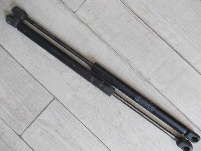 Verin de coffre PEUGEOT 405 PHASE 2 BREAK Diesel - 1