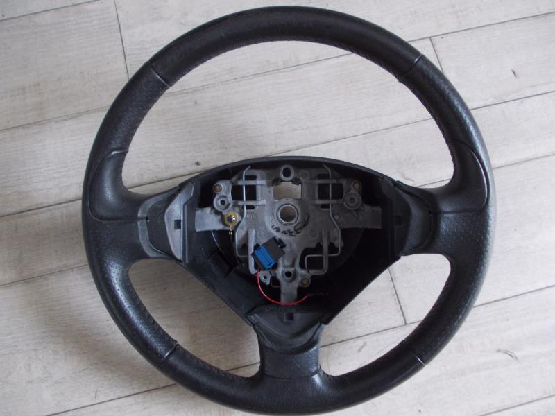 Volant PEUGEOT 207 Essence - 1