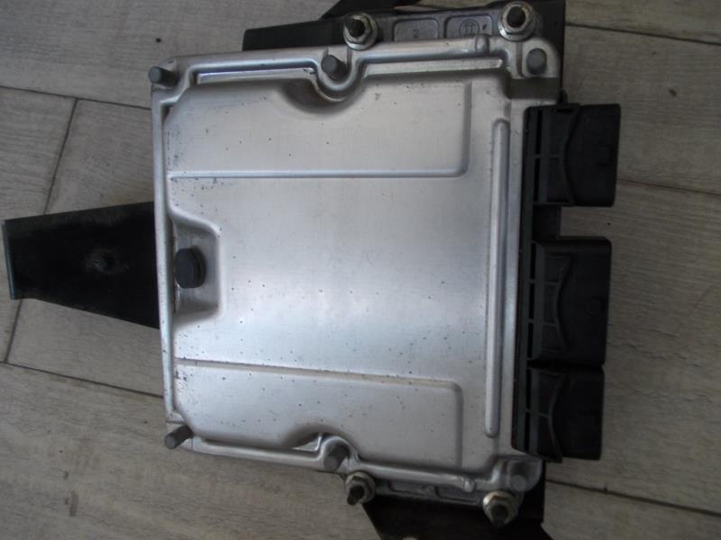 Calculateur PEUGEOT 807 Diesel - 1