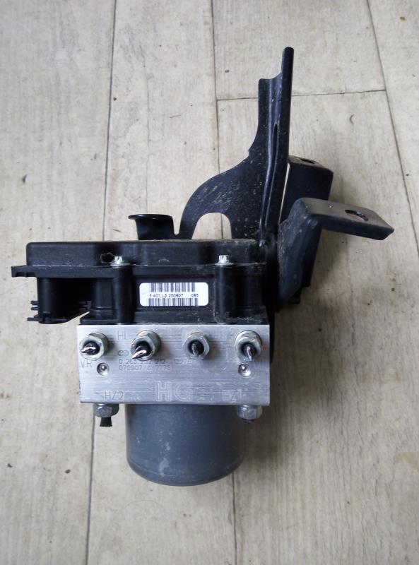 Bloc ABS (freins anti-blocage) OPEL MERIVA A PHASE 2 Essence - 1