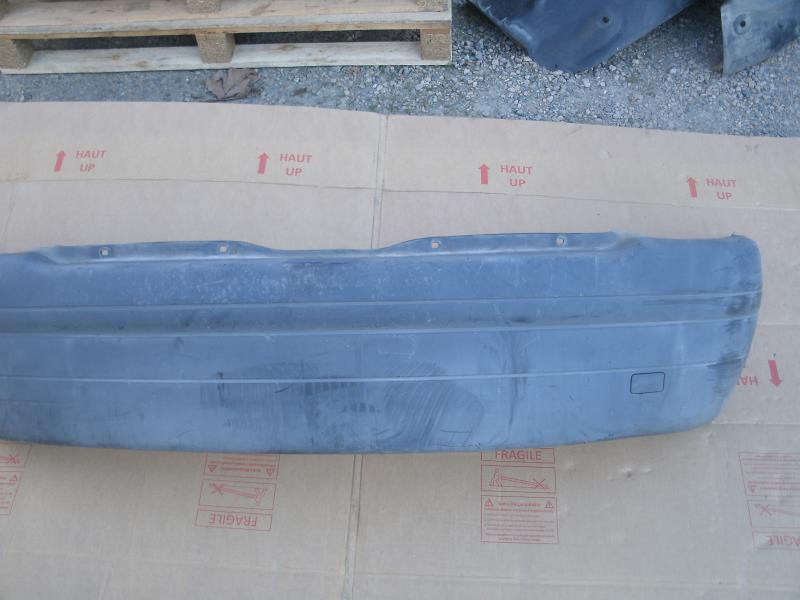 Pare choc arriere RENAULT CLIO 2 PHASE 1 Diesel - 1