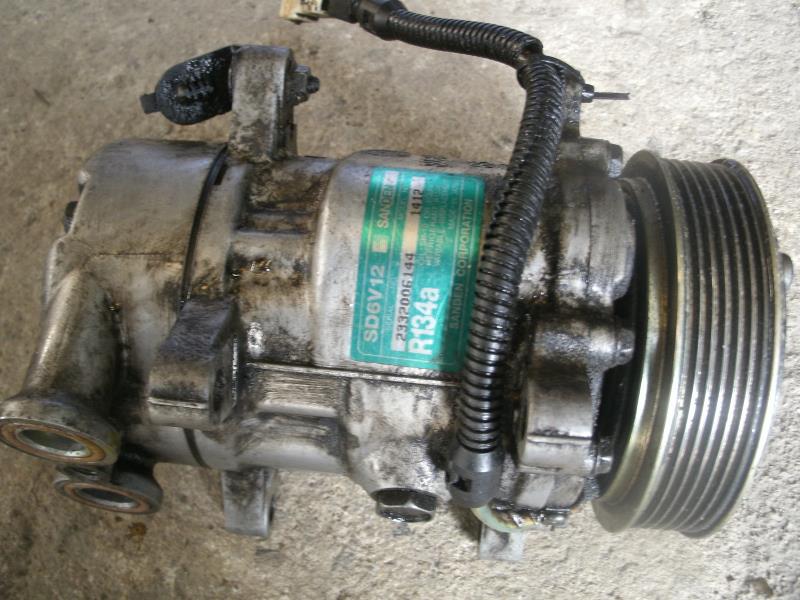 Compresseur clim PEUGEOT 206 PHASE 1 Essence - 1